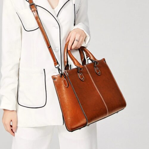 Ledertasche Damen, Handtasche Leder mit einer person